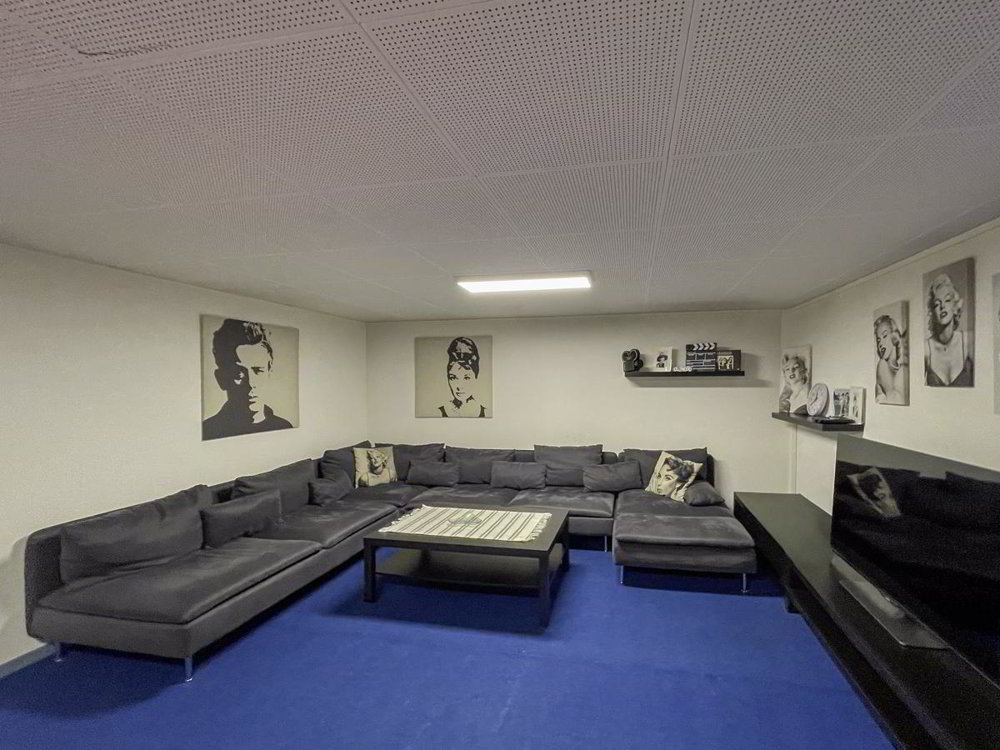 5 rooms House for rent in Echallens - image 1/6