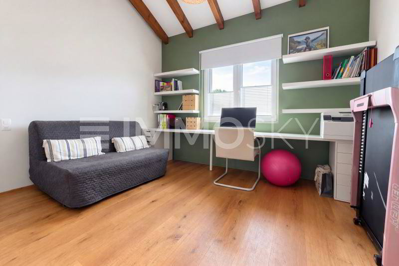 7 rooms House to buy in Gravesano - image 1/5