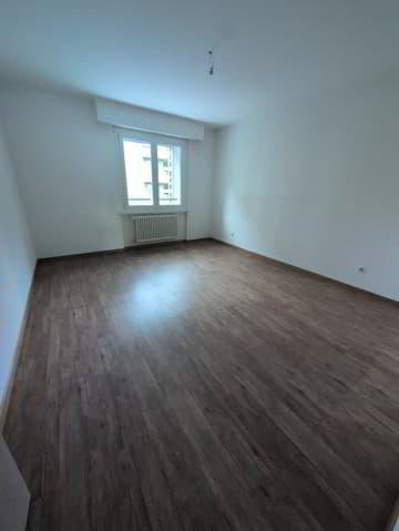 4.5 rooms Apartment for rent in Martigny - image 1/13