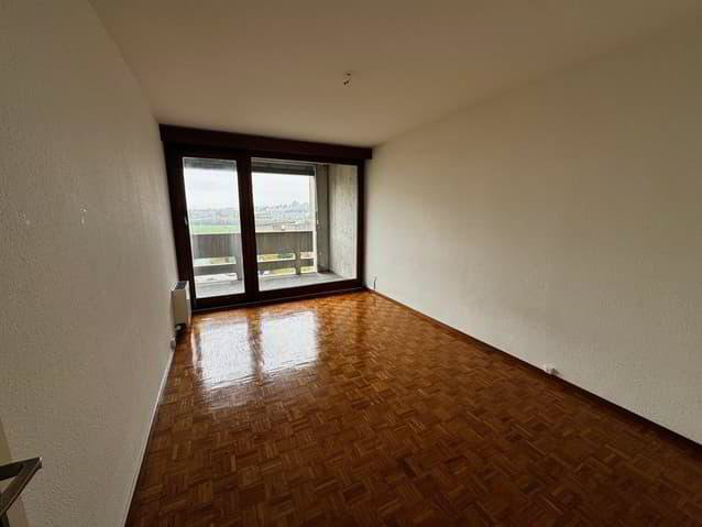 3.5 rooms Apartment for rent in Chavannes-près-Renens - image 1/6