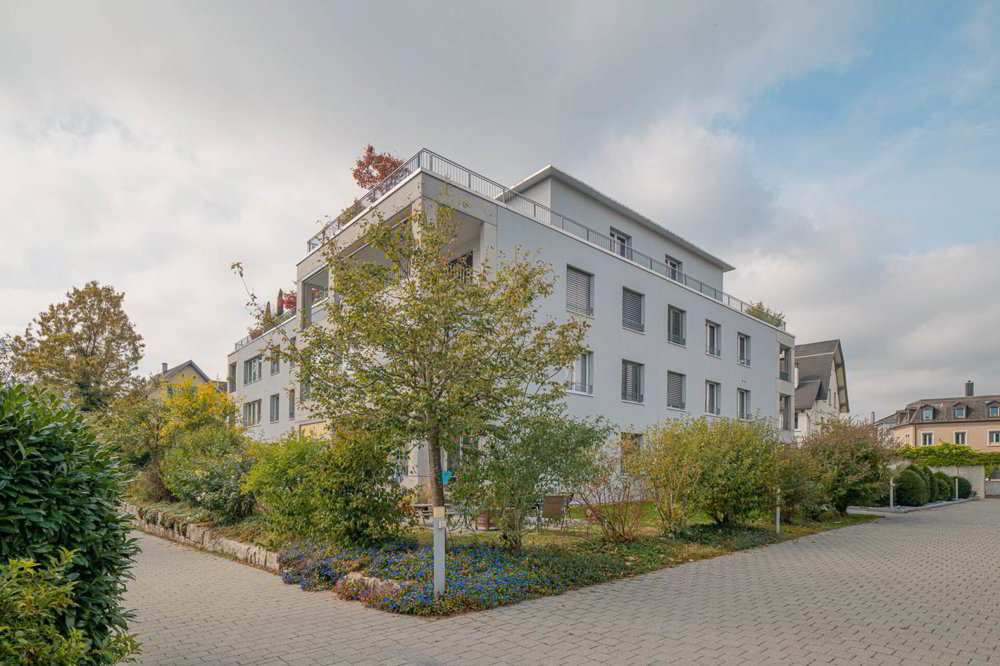 4.5 rooms Apartment to buy in Schaffhausen - image 1/12