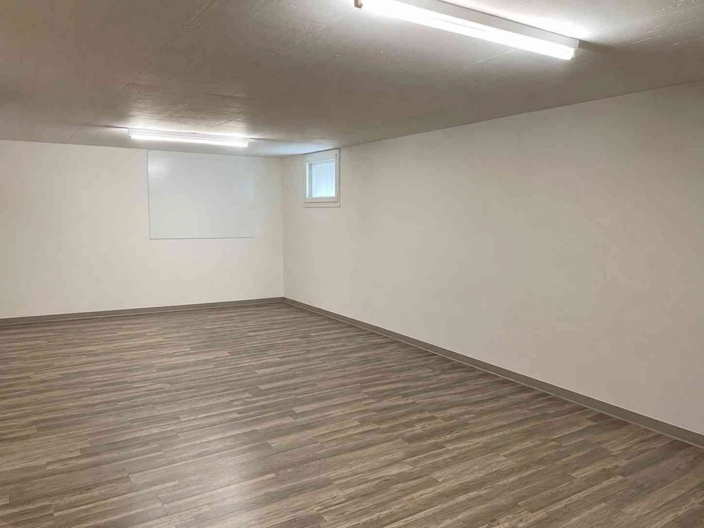 5.5 Zimmer Haus zu vermieten in Auw - Bild 1/11