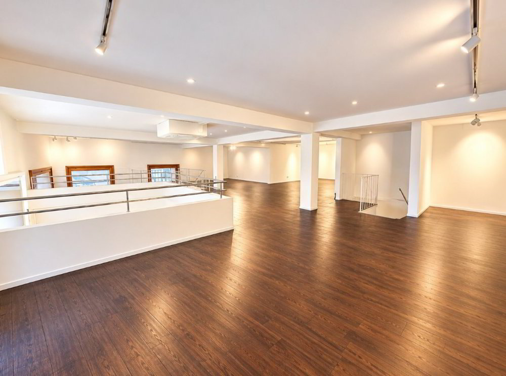 null rooms Office & Commercial for rent in Basel - image 1/8