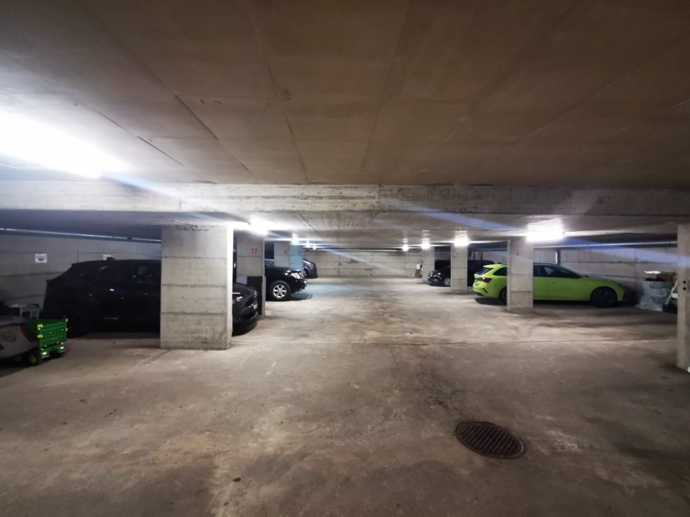 null Zimmer Parkplatz, Garage zu vermieten in Bussnang - Bild 1/3