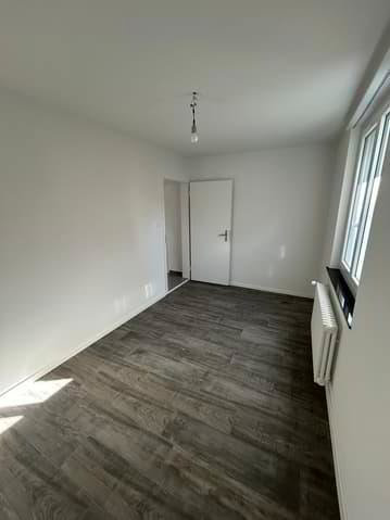 Appartamento di 3 locali in affitto a Bienne - immagine 1/13