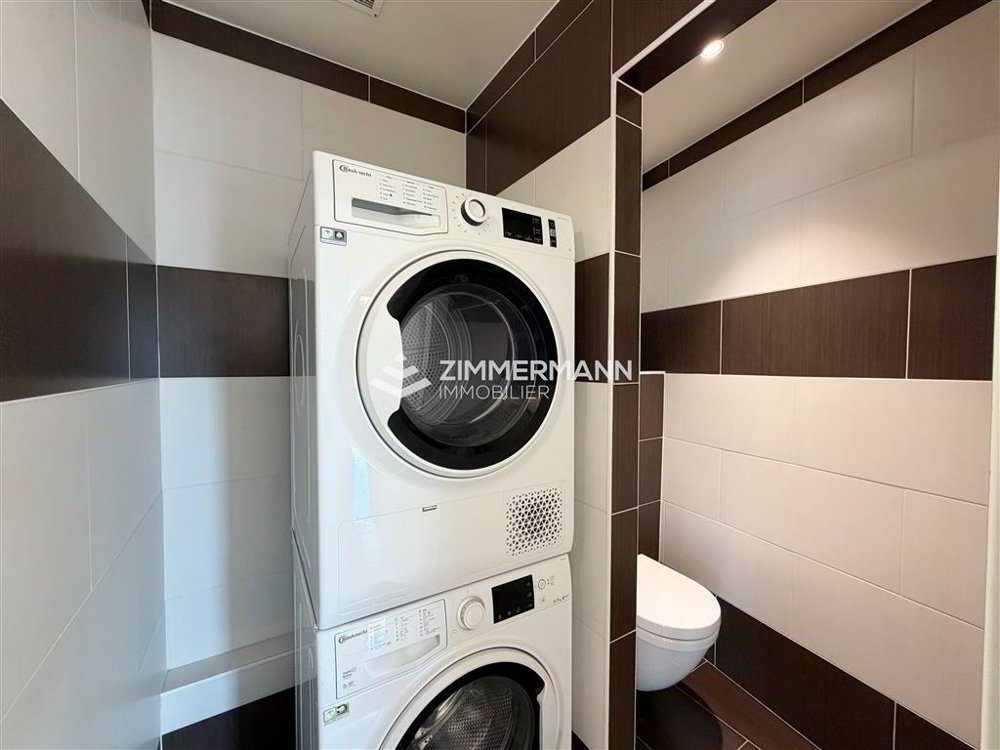 5 rooms Apartment for rent in Genf - image 1/12