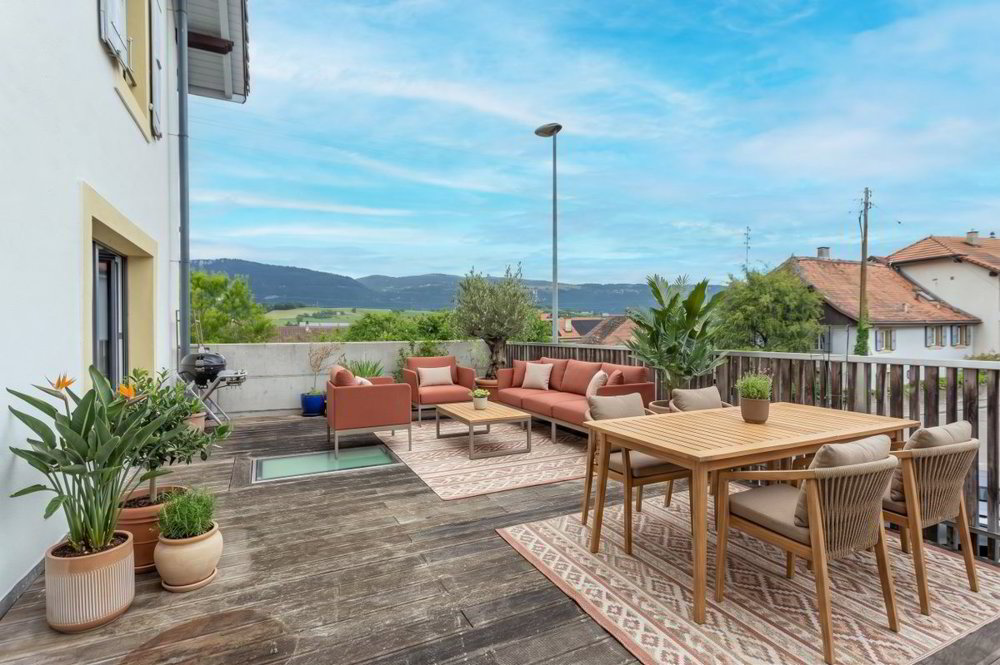 4 rooms Apartment to buy in Yverdon-les-Bains - image 1/9