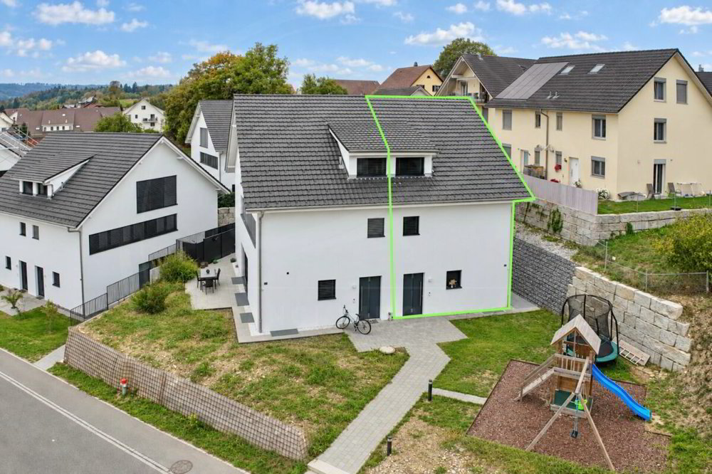 6 Zimmer Haus zum verkaufen in Birrhard - Bild 1/13