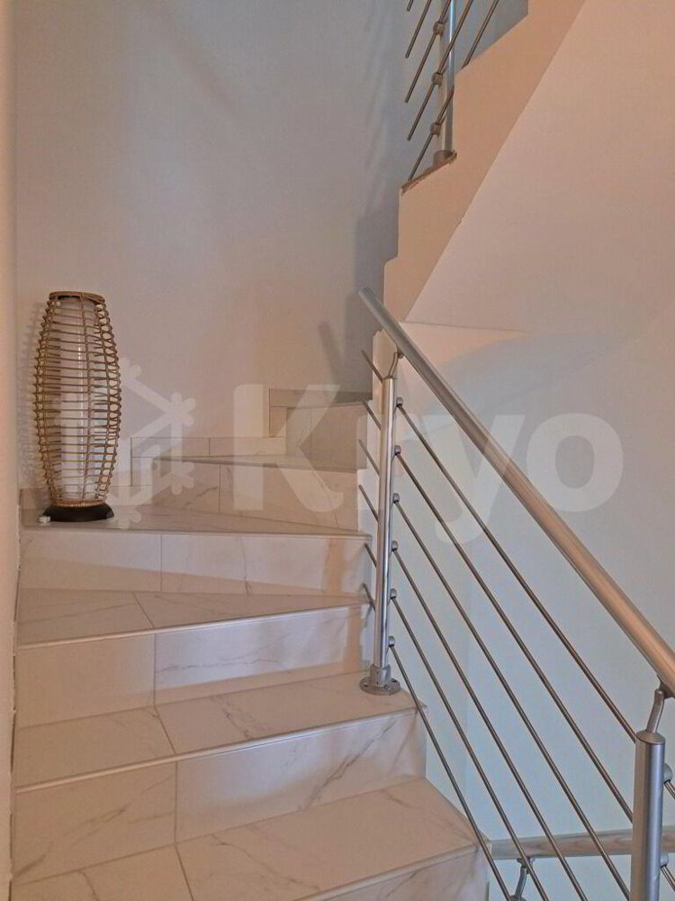 5.5 rooms Flat-sharing for rent in Valangin - image 1/12