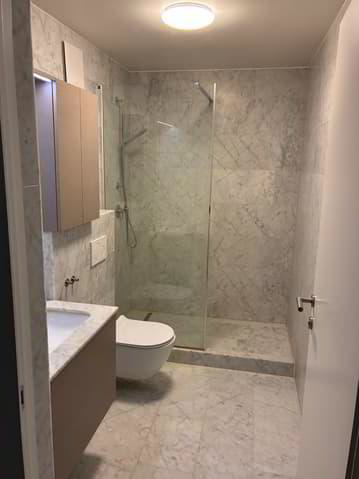 2 rooms Apartment for rent in Montreux - image 1/3