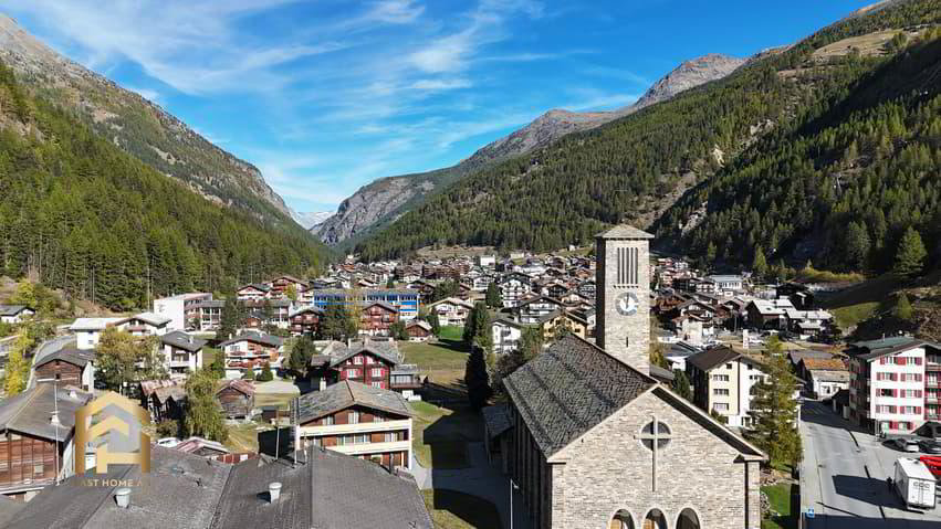 12 rooms Office & Commercial to buy in Saas-Grund - image 1/4