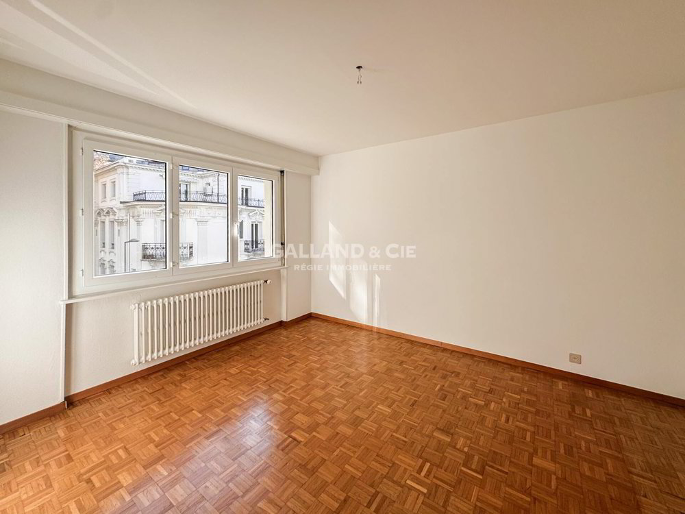 2 rooms Apartment for rent in Lausanne - image 1/3