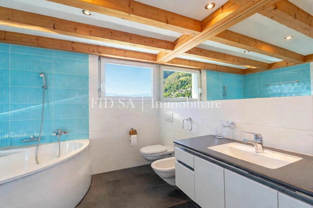 4.5 rooms Apartment to buy in Gordola - image 1/8