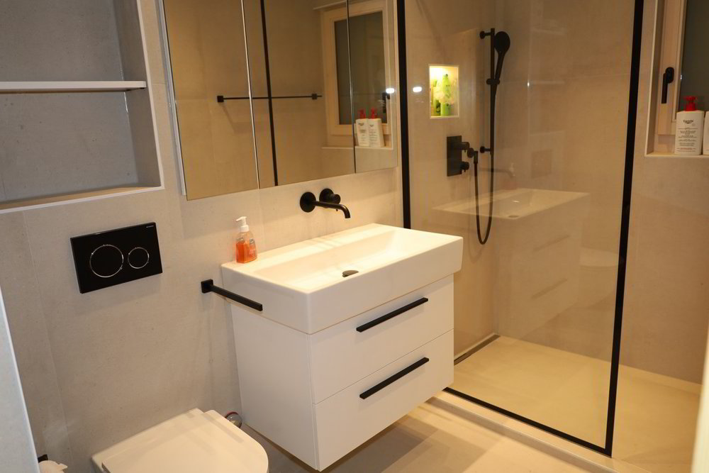 3 rooms Apartment to buy in Aminona - image 1/13