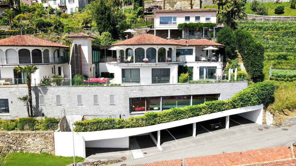 7.5 rooms House to buy in Brissago - image 1/17