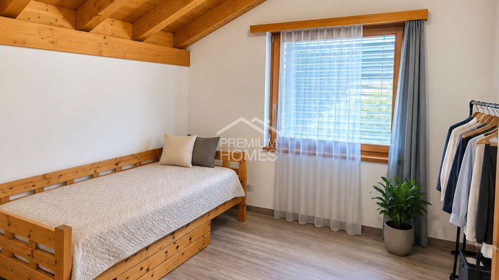Casa di 7 locali in vendita a Domat/Ems - immagine 1/6