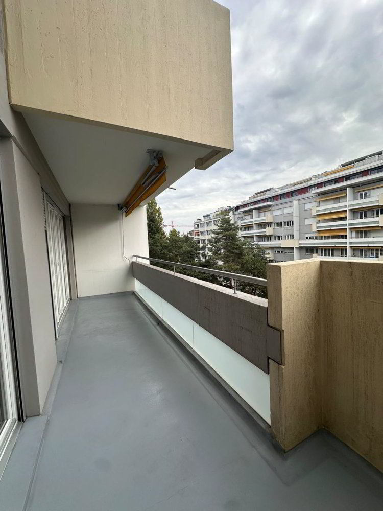 5 rooms Apartment for rent in Genève - image 1/11