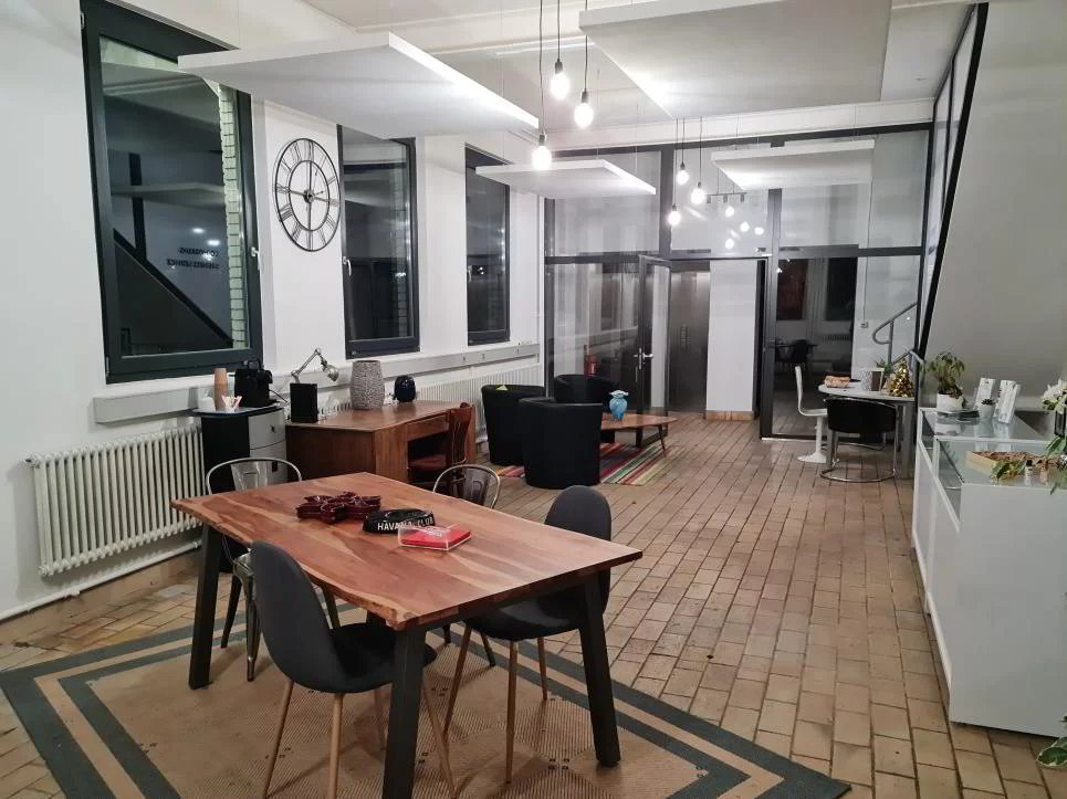 22 Zimmer Büro zum verkaufen in Pruntrut - Bild 1/1