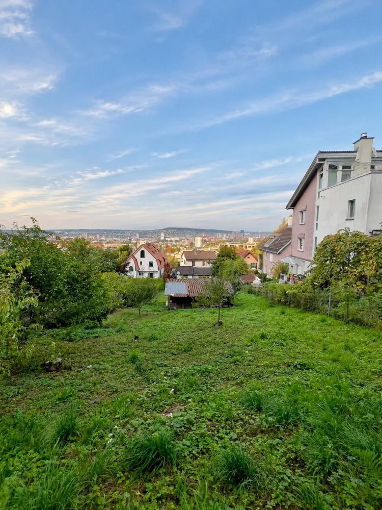 Bauland W2bII an sonniger Hanglage in Zürich kaufen