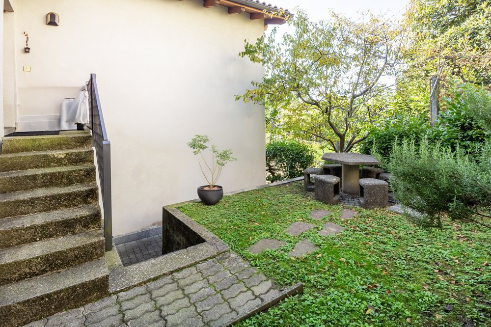 Maison 7 pièces à acheter à Aldesago - image 1/10