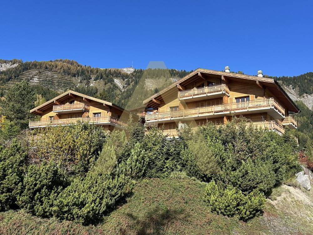 2 rooms Apartment to buy in Anzère - image 1/7