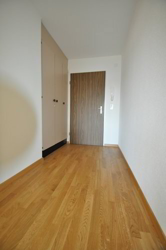 3 Zimmer Wohnung zu vermieten in Unterentfelden - Bild 1/8