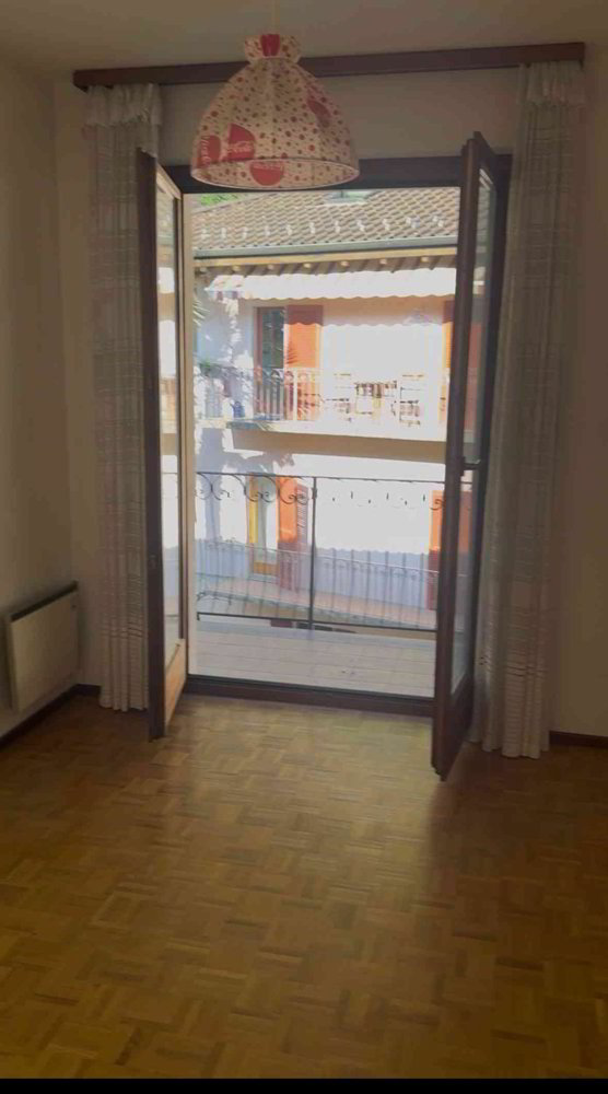 Casa di 7 locali in vendita a Agra - immagine 1/11