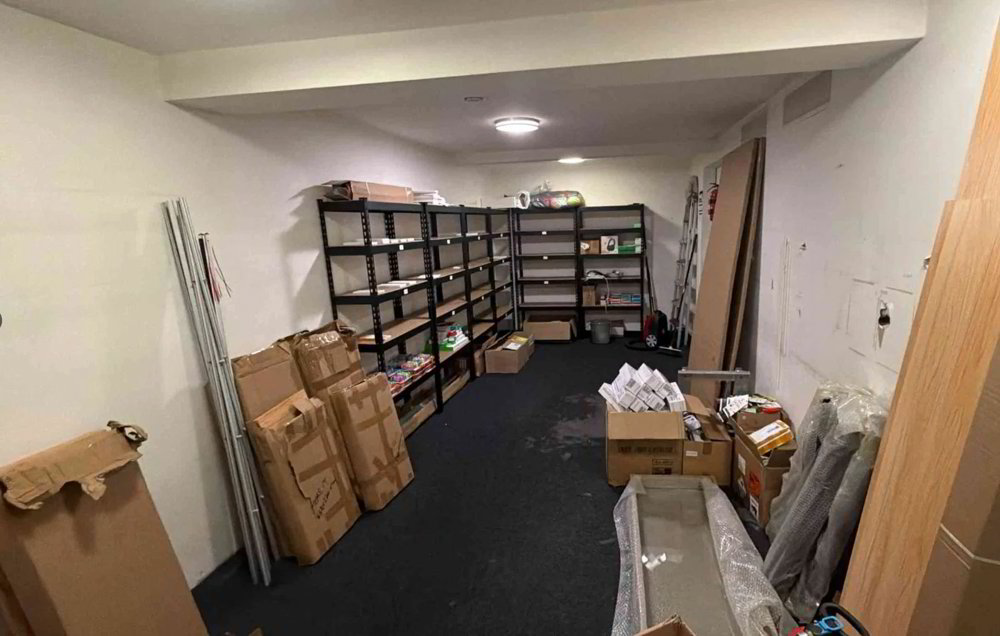 1 rooms Office & Commercial for rent in Berne - image 1/8