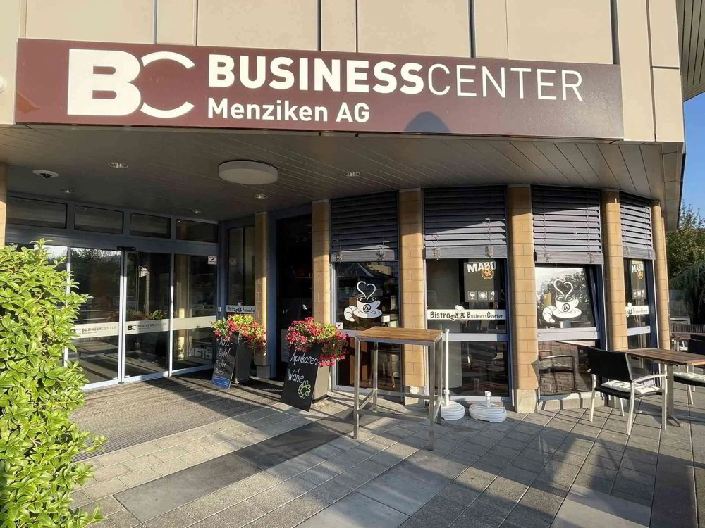 1 Zimmer Büro zu vermieten in Menziken - Bild 1/5