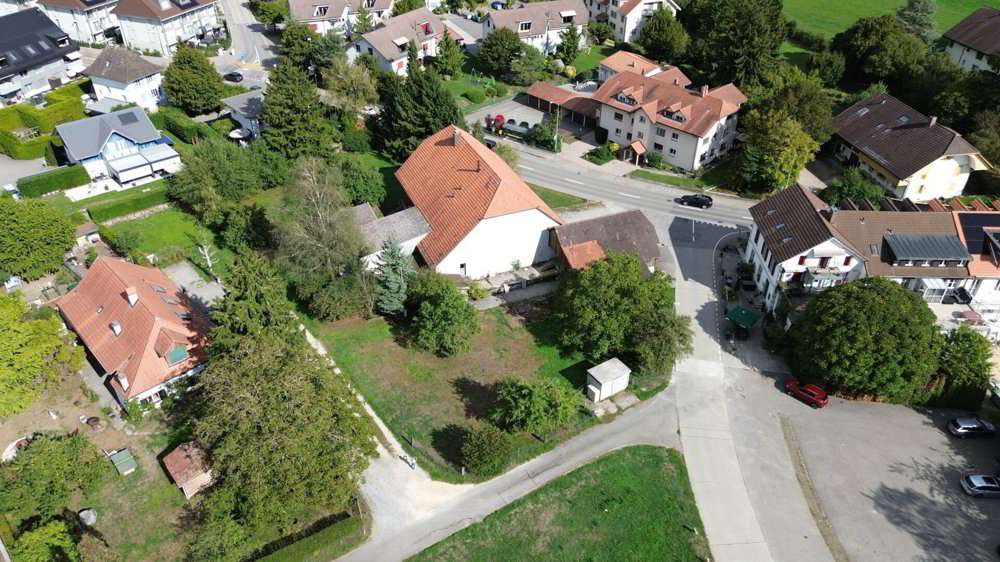 9 rooms House to buy in Worben - image 1/20