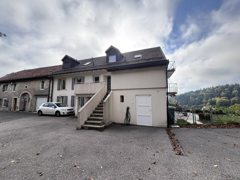 4.5 rooms Apartment to buy in Provence - image 1/11