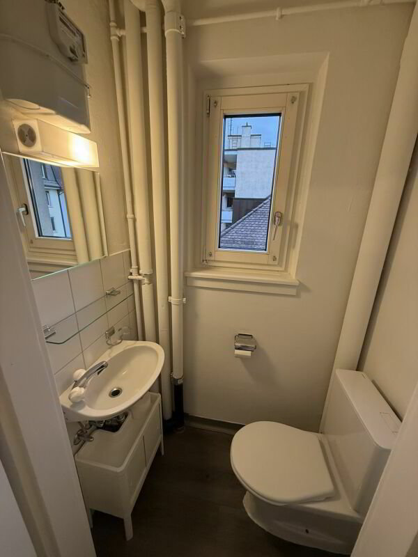 1 rooms Apartment for rent in Zurich - image 1/6