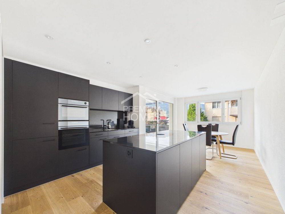 4 rooms Apartment to buy in Altstätten SG - image 1/13