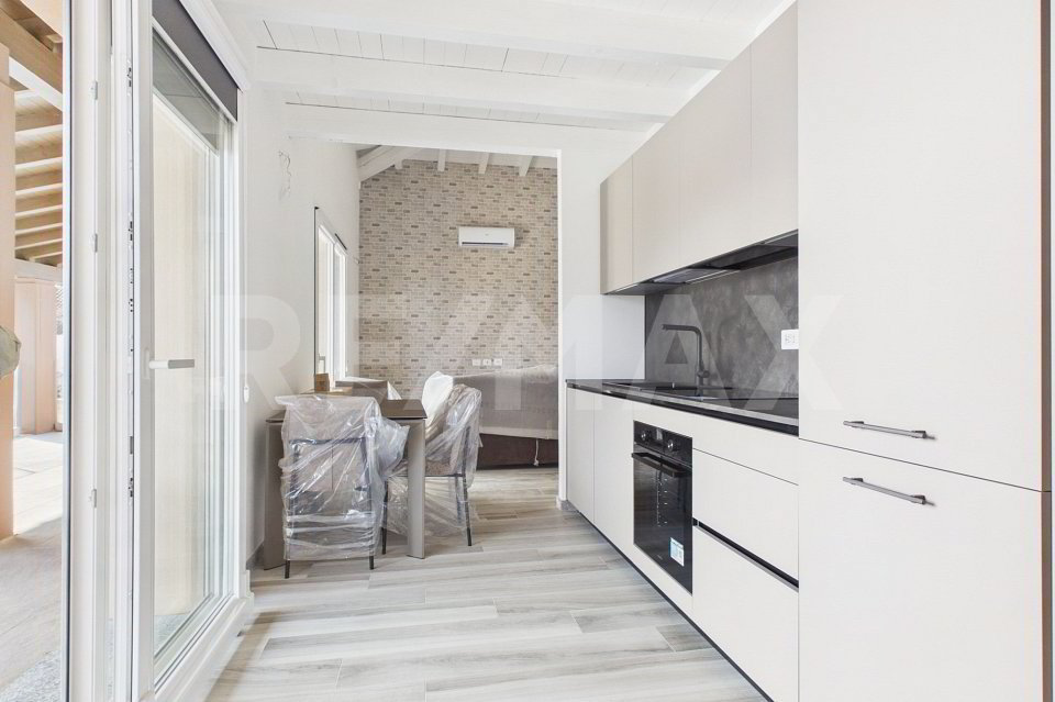 4 Zimmer Wohnung zum verkaufen in Ponte Tresa - Bild 1/13