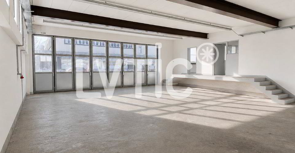 null rooms Office & Commercial for rent in Bex - image 1/11
