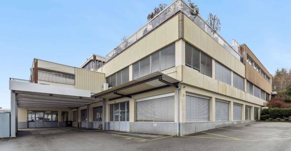 null rooms Office & Commercial for rent in Le Mont-sur-Lausanne - image 1/10