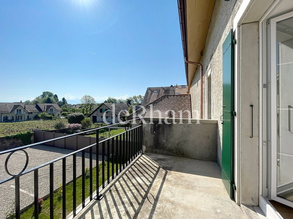 4 rooms Apartment for rent in Féchy - image 1/10