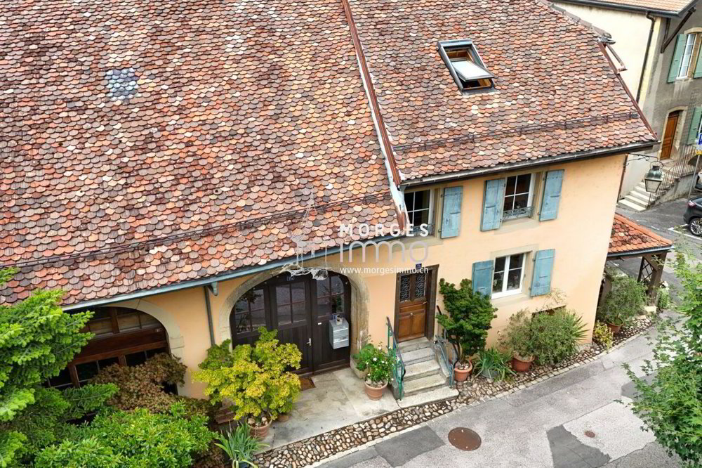2 rooms Apartment to buy in Cossonay-Ville - image 1/13