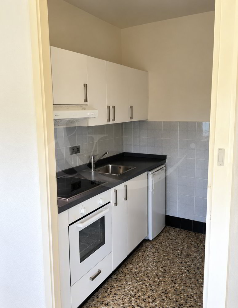 2 rooms Apartment for rent in Ginevra - image 1/2