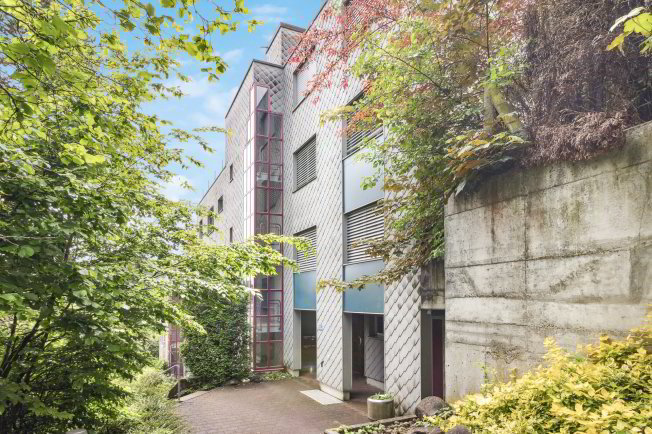 3 rooms Apartment for rent in Neuhausen am Rheinfall - image 1/1