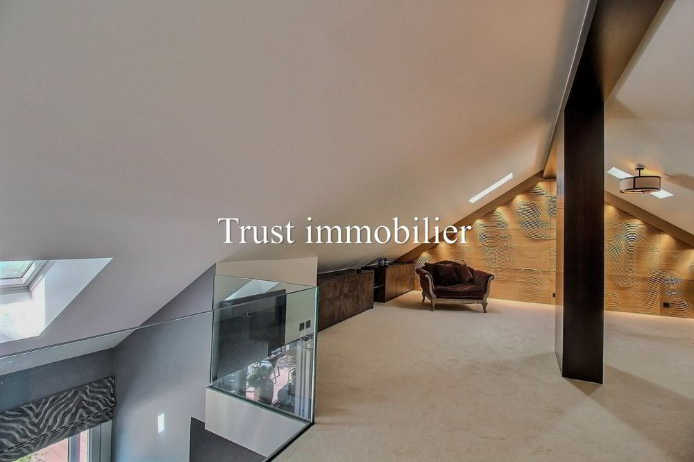 5 rooms Apartment to buy in Vevey - image 1/13