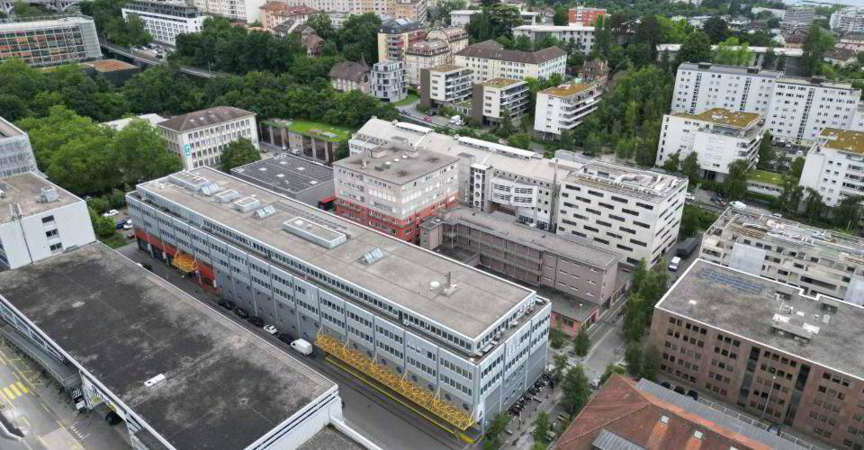 null rooms Office & Commercial for rent in Lausanne - image 1/11