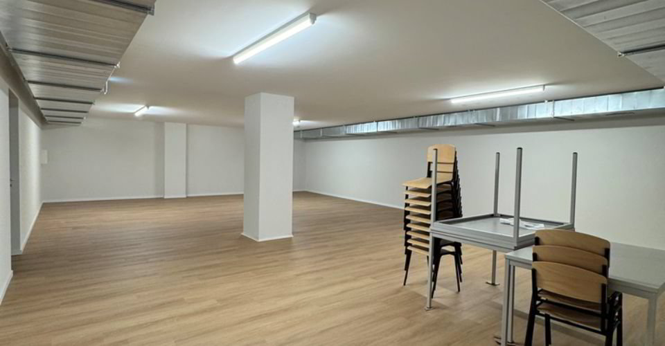 null rooms Office & Commercial for rent in Lausanne - image 1/3