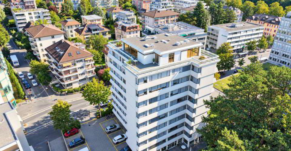 Cour 61 - 300 m² - Une adresse