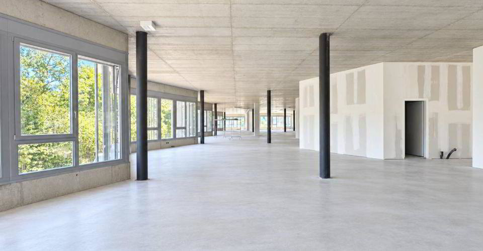 null rooms Office & Commercial for rent in Lausanne - image 1/4