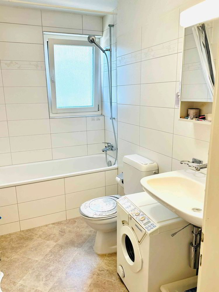 4 Zimmer Wohnung zu vermieten in Wohlen AG - Bild 1/7