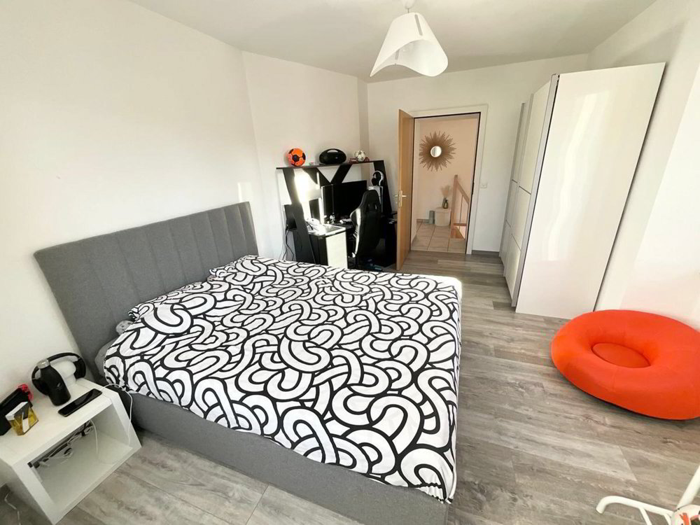 5.5 rooms Apartment for rent in Tramelan - image 1/13