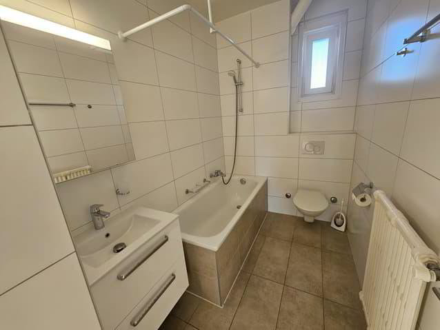 4.5 Zimmer Wohnung zu vermieten in Echallens - Bild 1/7