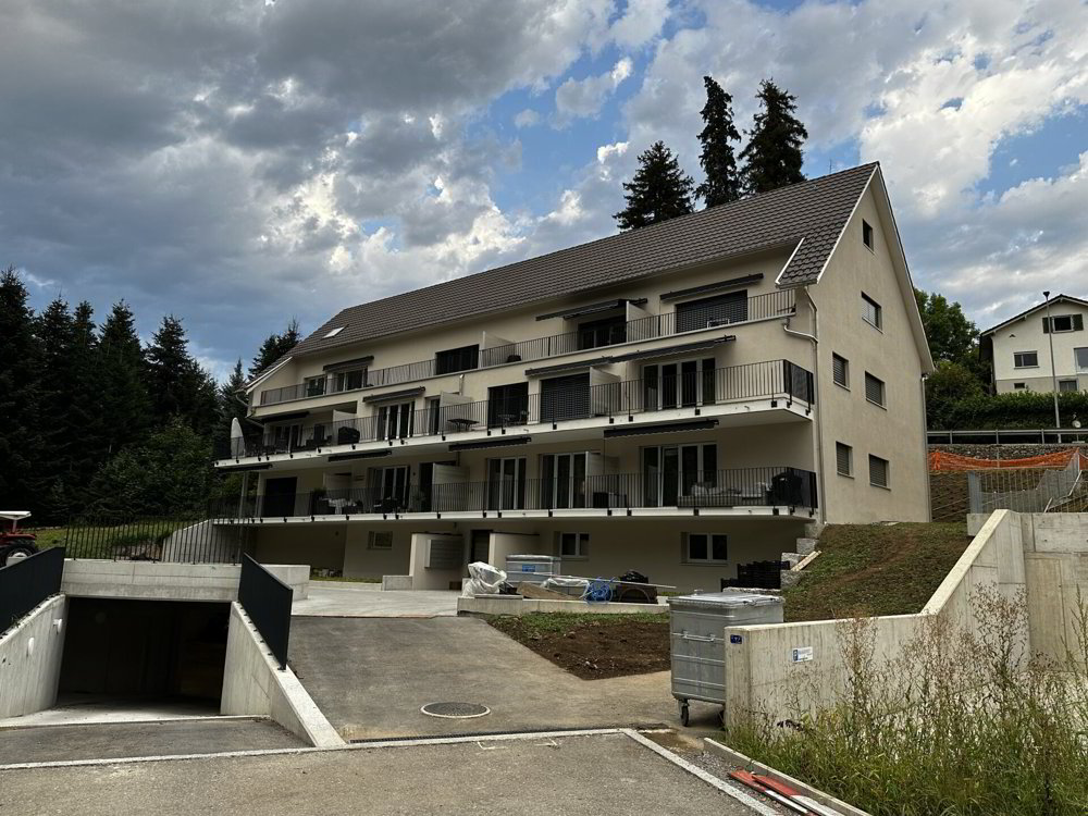 null rooms Car park, garage for rent in Hombrechtikon - image 1/1
