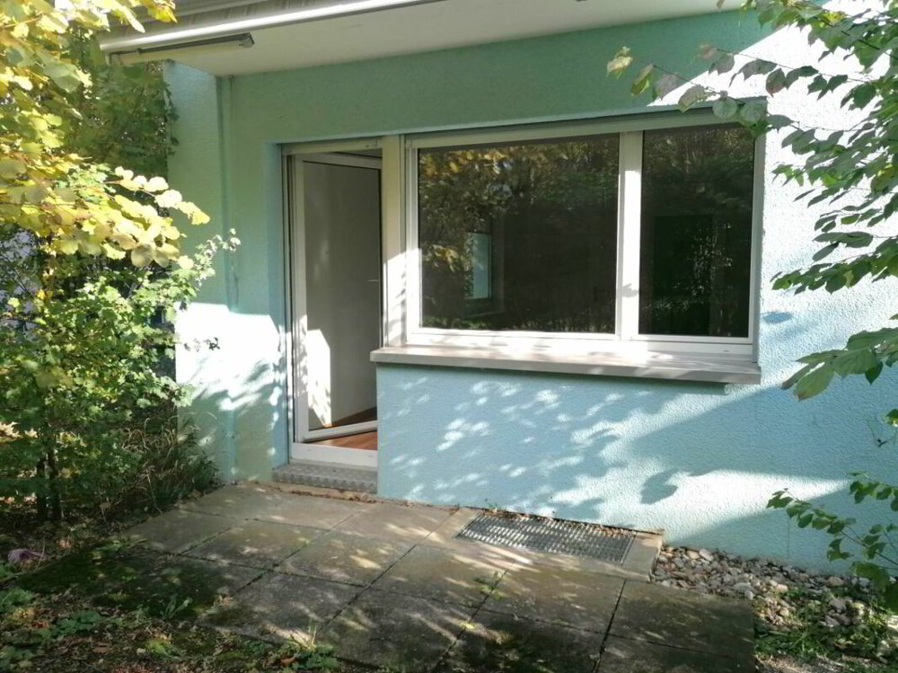 2 rooms Apartment for rent in Neuhausen am Rheinfall - image 1/8